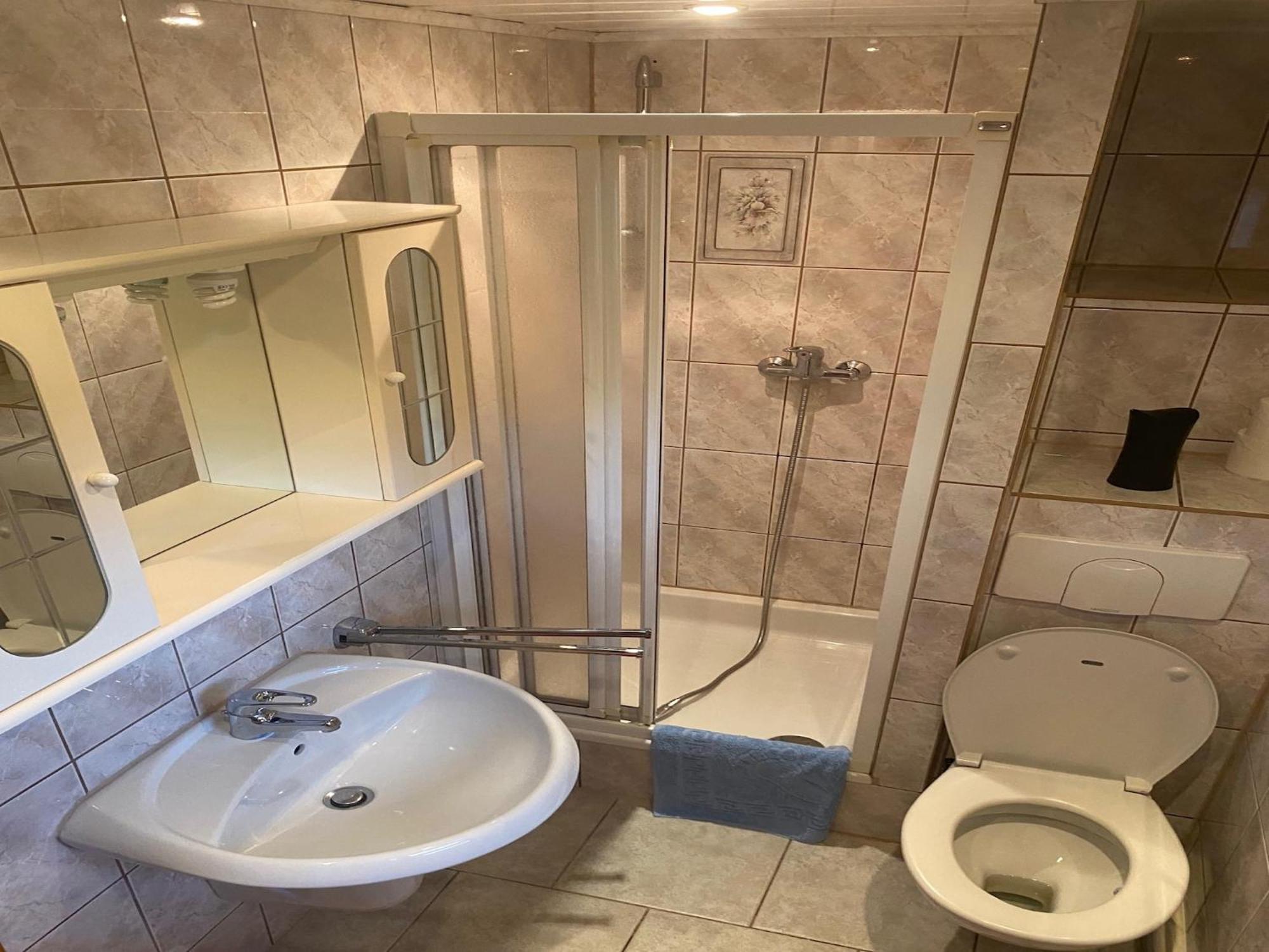 Gorgeous Holiday Home In Altenfeld  Екстериор снимка