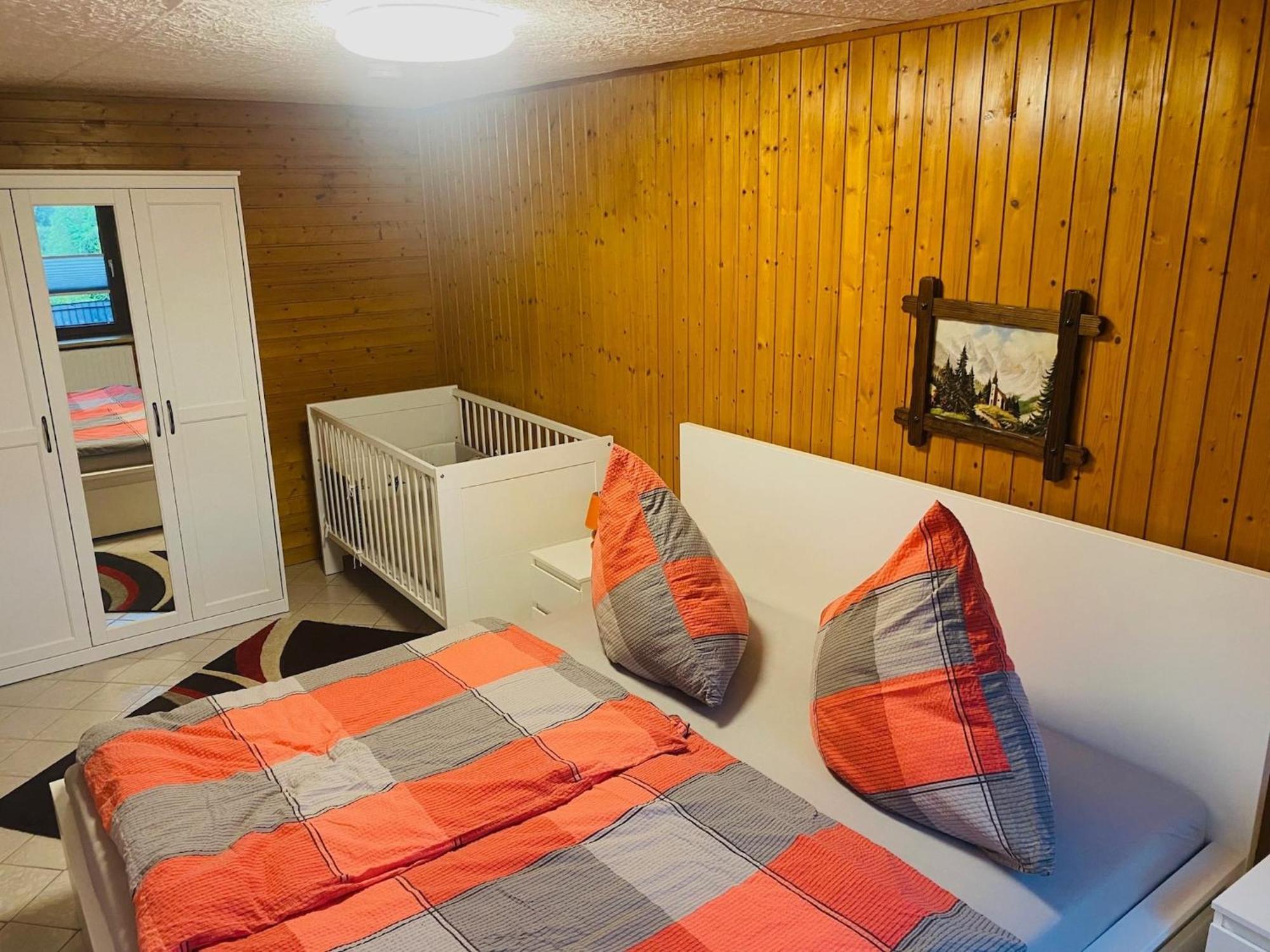 Gorgeous Holiday Home In Altenfeld  Екстериор снимка