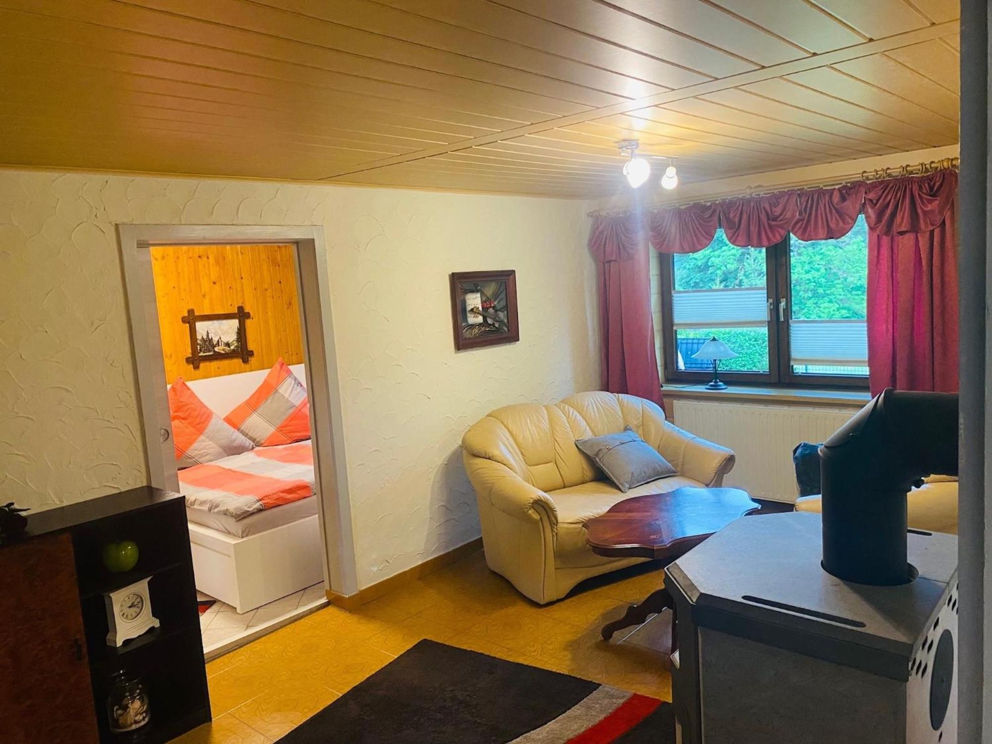 Gorgeous Holiday Home In Altenfeld  Екстериор снимка